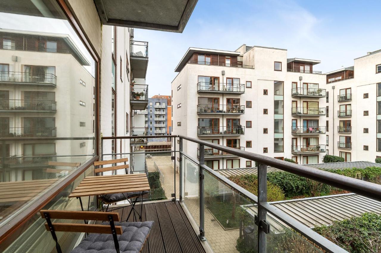 Scandi-Hygge 2 Bedroom Apartment In Charming Christianshavn Kopenhagen Exterior foto