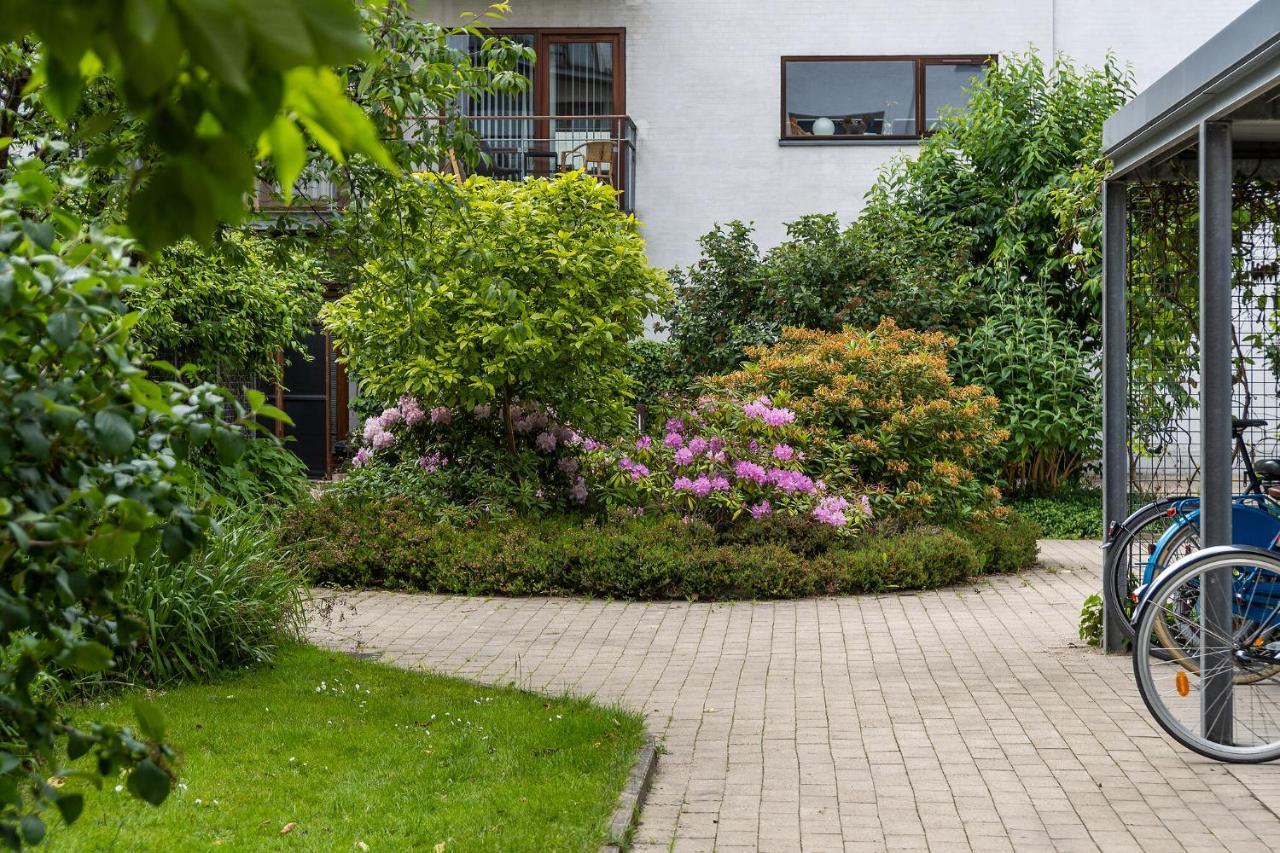 Scandi-Hygge 2 Bedroom Apartment In Charming Christianshavn Kopenhagen Exterior foto