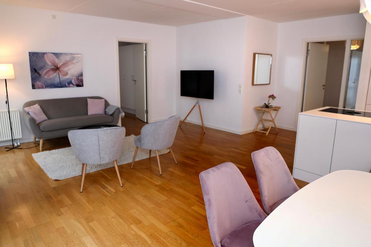 Scandi-Hygge 2 Bedroom Apartment In Charming Christianshavn Kopenhagen Exterior foto