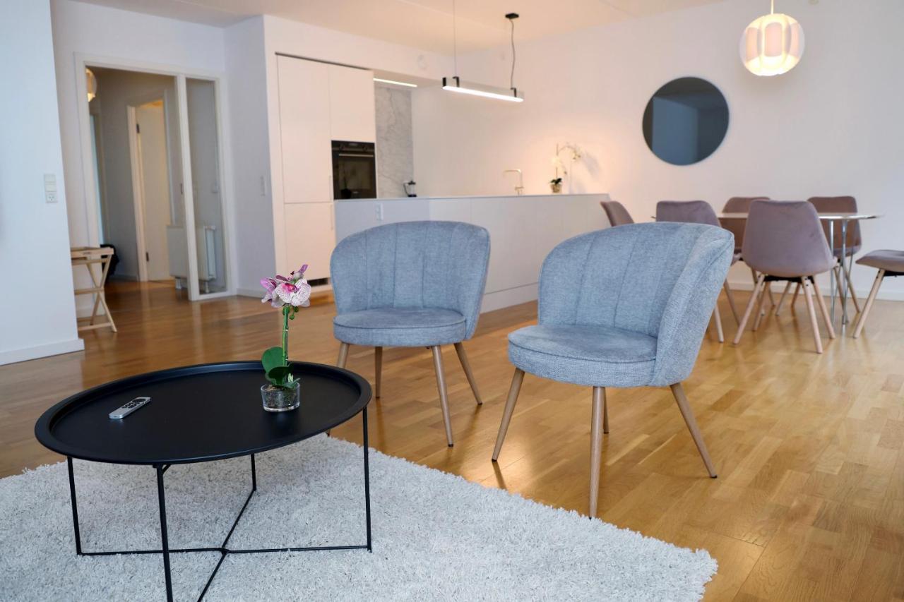 Scandi-Hygge 2 Bedroom Apartment In Charming Christianshavn Kopenhagen Exterior foto