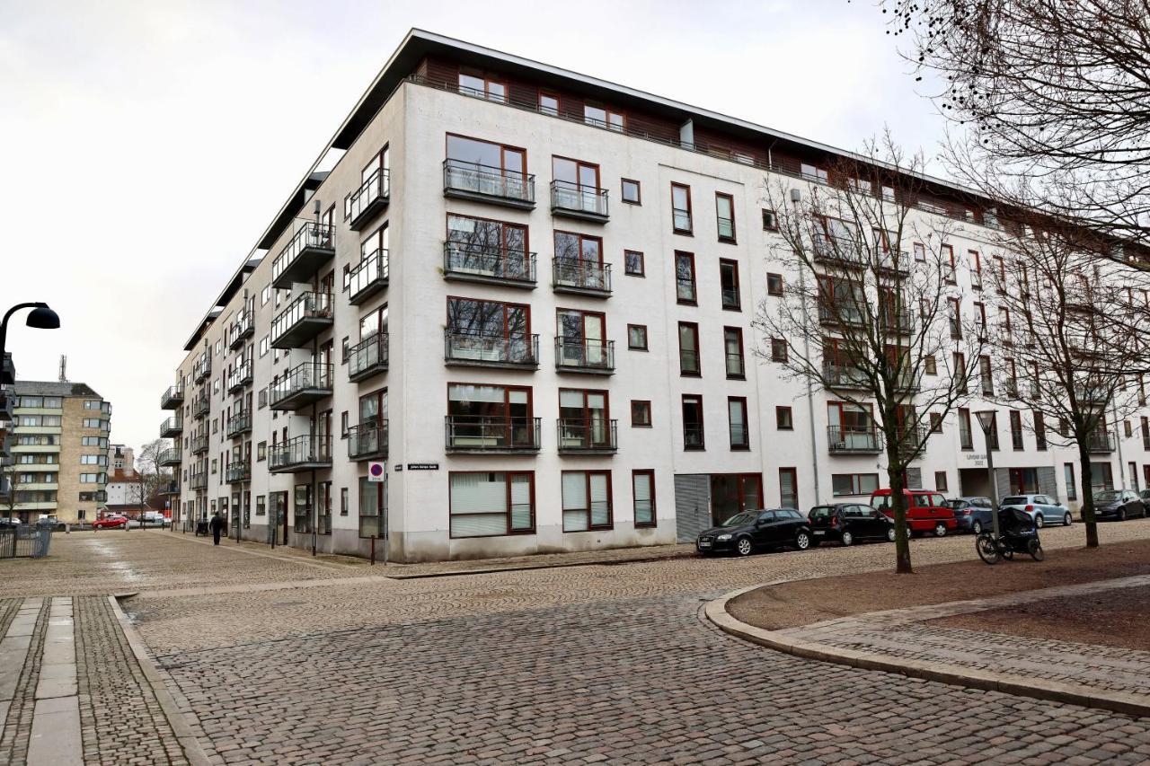 Scandi-Hygge 2 Bedroom Apartment In Charming Christianshavn Kopenhagen Exterior foto